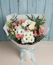 Букет цветов из:  Розы, Лизиантусы и Хризантемы в Уфе