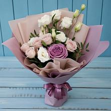 Букет цветов из:  Розы и Лизиантусы в Уфе