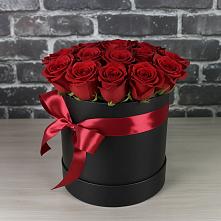 Цветочная композиция из Розы в шляпной коробке #REPLACE_PRED# Уфе